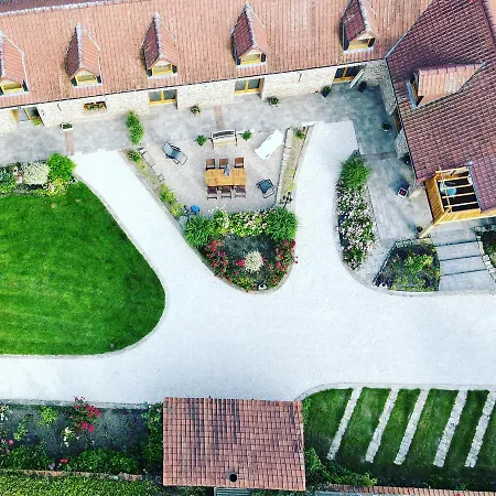 Pensjonat La Mesangeraie D'hotes